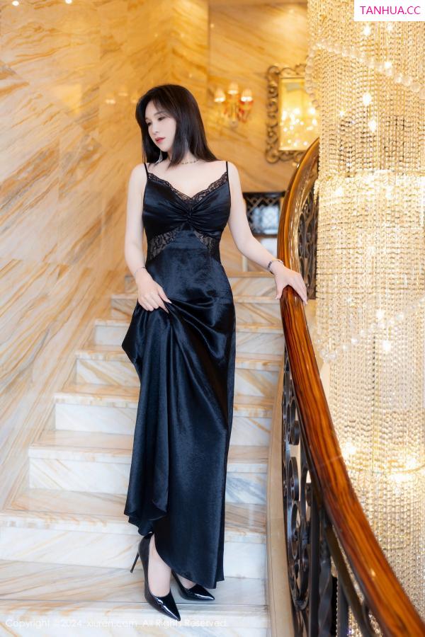 [XiuRen]高清写真图 2024.07.09 No.8825 水水姐 黑丝美腿